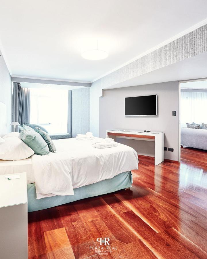 רוסאריו Plaza Real Suites Hotel מראה חיצוני תמונה