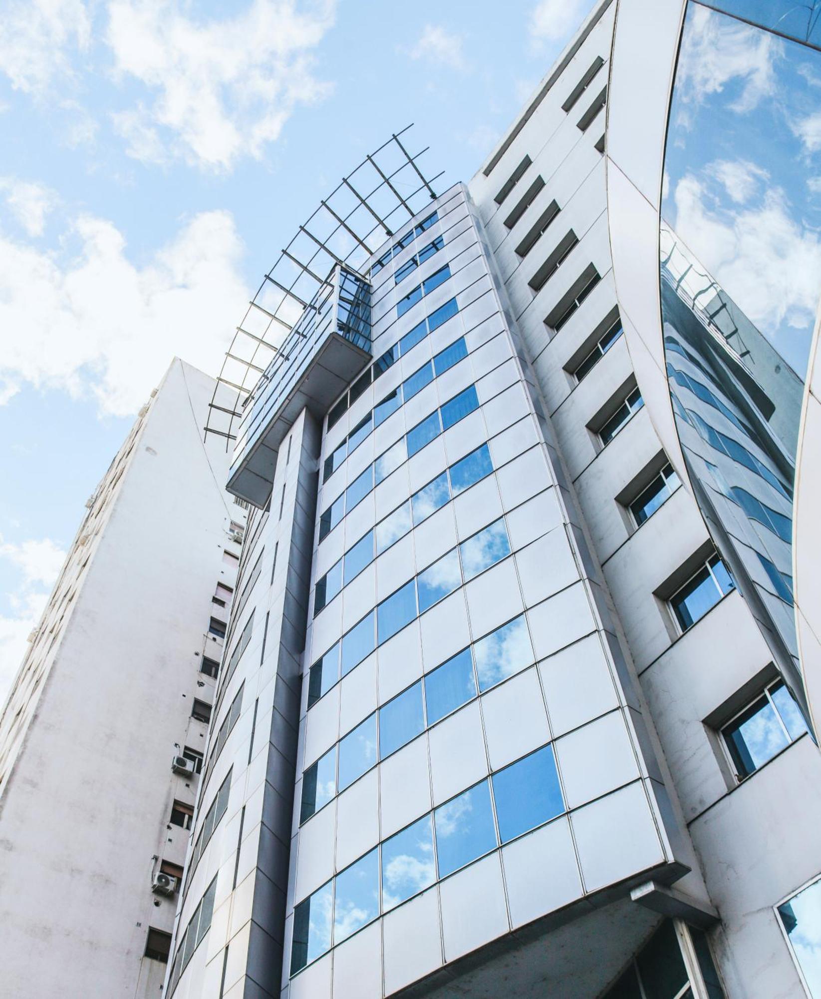 רוסאריו Plaza Real Suites Hotel מראה חיצוני תמונה